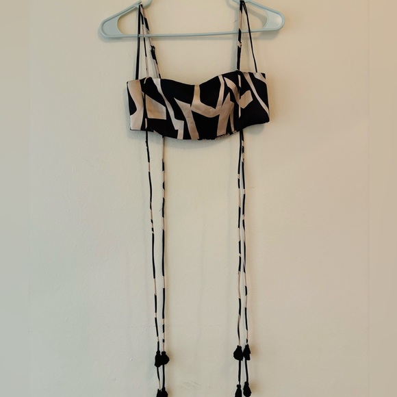 House of Harlow 1960 Printed Tie-Strap Crop Top - Picture 1 of 3